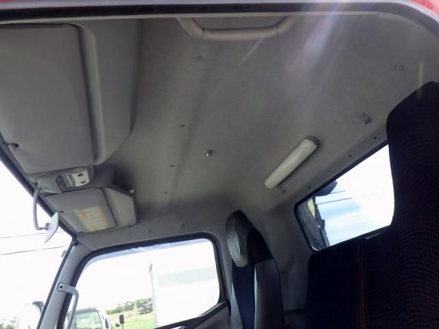 MITSUBISHI CANTER 2020 Image 31