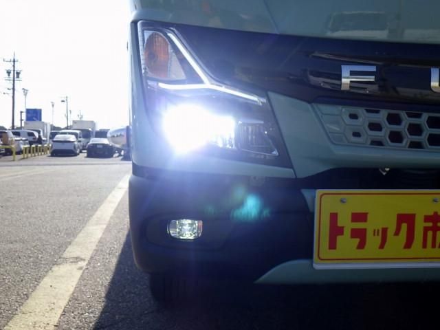 MITSUBISHI CANTER 2023 Image 31