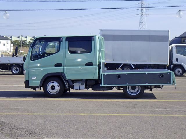 MITSUBISHI CANTER 2023 Image 31