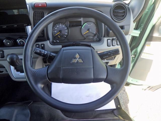 MITSUBISHI CANTER 2023 Image 31