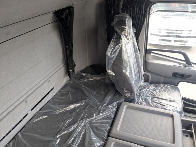 NISSAN DIESEL QUON 2025 Image 31