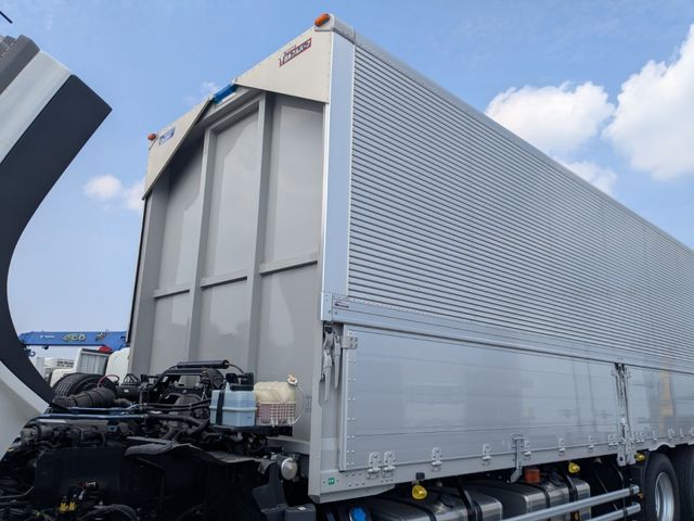 NISSAN DIESEL QUON 2025 Image 31