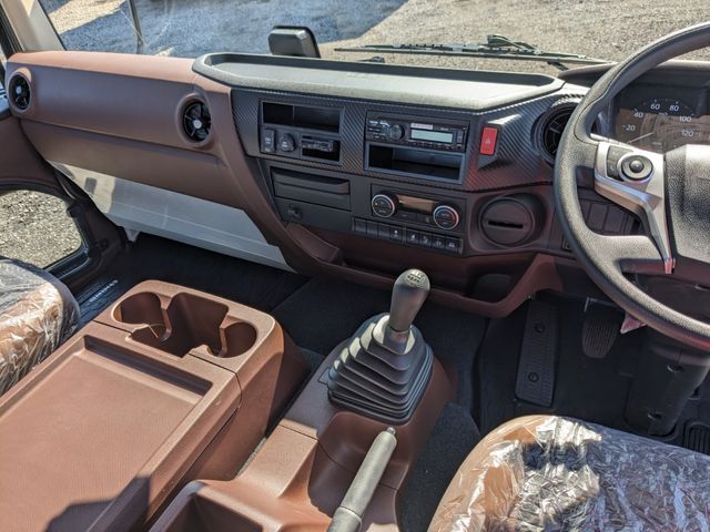 MITSUBISHI FUSOU FIGHTER 2025 Image 31