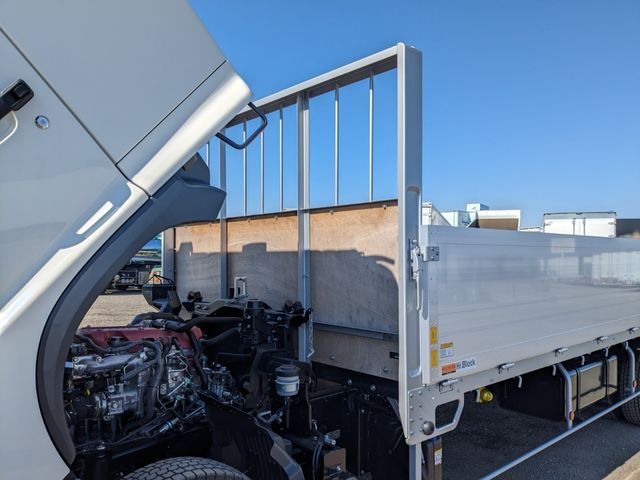 MITSUBISHI FUSOU FIGHTER 2025 Image 31