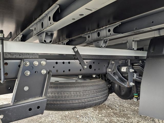 HINO DUTRO 2024 Image 31