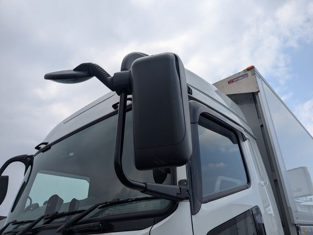 MITSUBISHI FUSOU SUPER GREAT 2024 Image 31