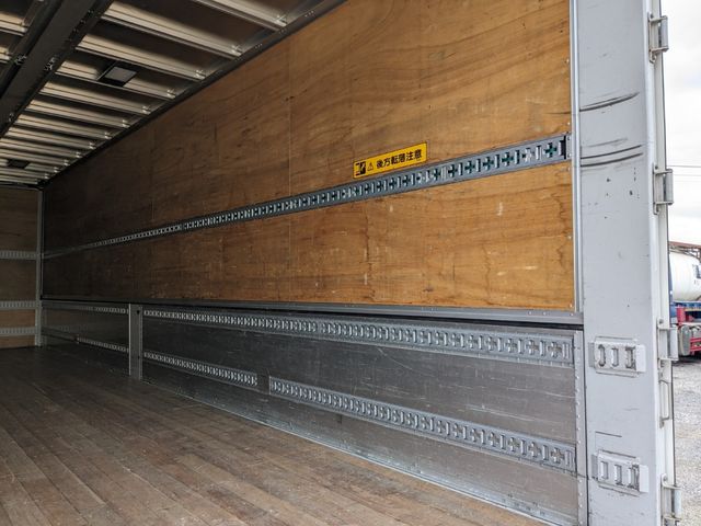 HINO PROFIA 2021 Image 31