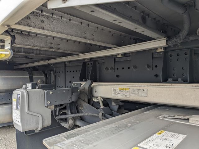 HINO PROFIA 2021 Image 31