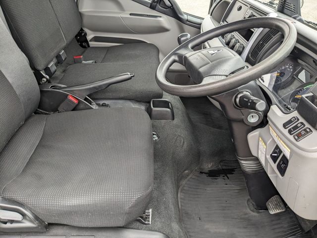 MITSUBISHI CANTER 2021 Image 31