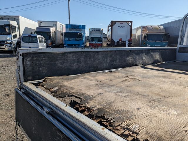 TOYOTA DYNA 2017 Image 31