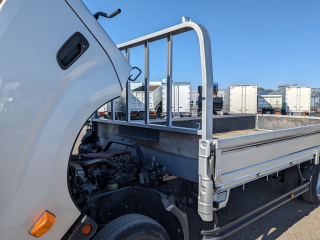 TOYOTA DYNA 2017 Image 31