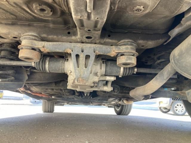 HONDA VEZEL HYBRID 4WD 2018 Image 31