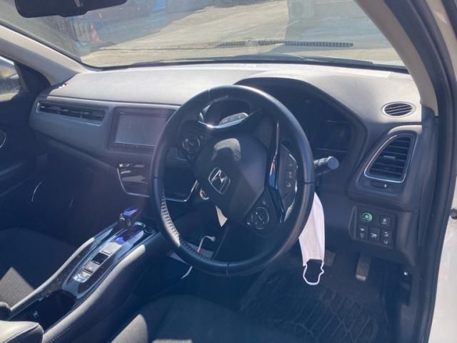 HONDA VEZEL HYBRID 4WD 2018 Image 31