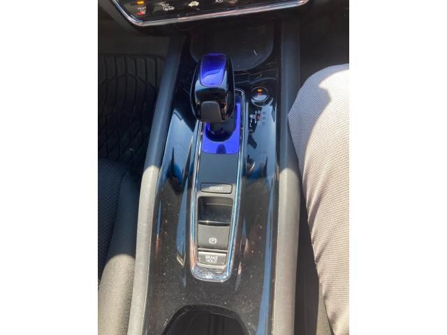 HONDA VEZEL HYBRID 4WD 2018 Image 31