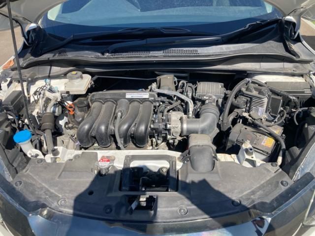 HONDA VEZEL HYBRID 4WD 2018 Image 31