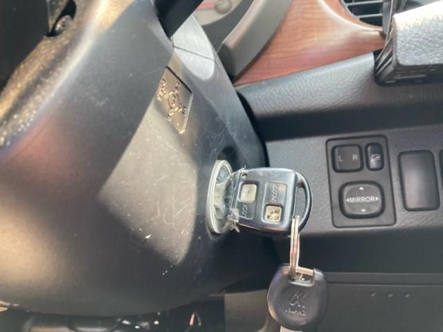 DAIHATSU MIRA GINO 2006 Image 31