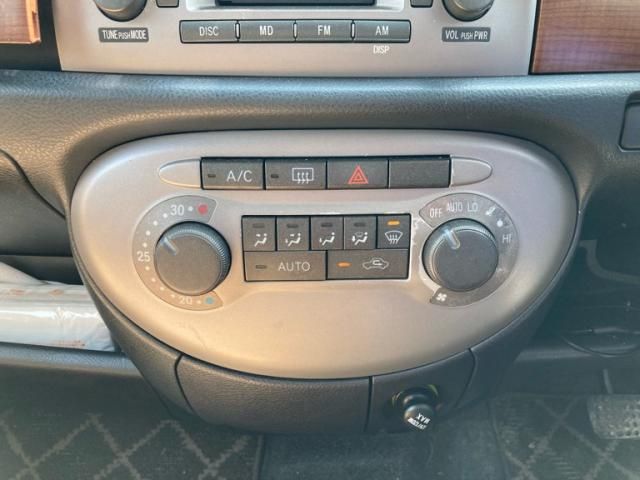 DAIHATSU MIRA GINO 2006 Image 31