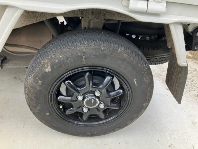 DAIHATSU HIJET TRUCK 4WD 2022 Image 31