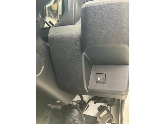 DAIHATSU HIJET TRUCK 4WD 2022 Image 31