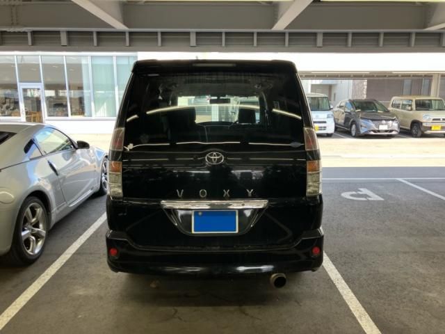 TOYOTA VOXY 4WD 2003 Image 31