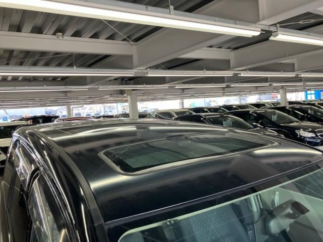 TOYOTA VOXY 4WD 2003 Image 31