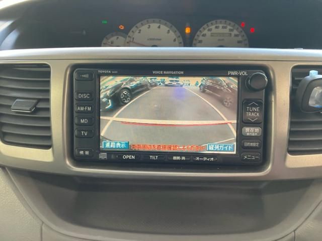 TOYOTA VOXY 4WD 2003 Image 31