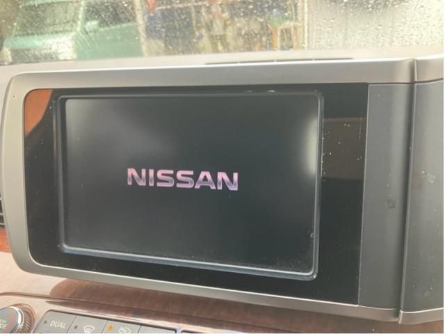 NISSAN ELGRAND 2009 Image 31