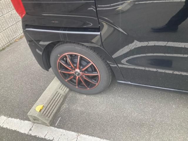 HONDA N BOX 2022 Image 31