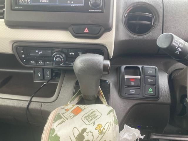 HONDA N BOX 2022 Image 31