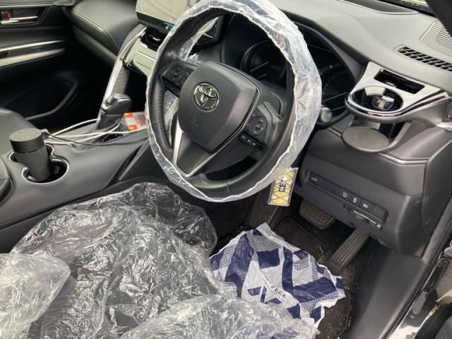 TOYOTA HARRIER 2WD 2021 Image 31