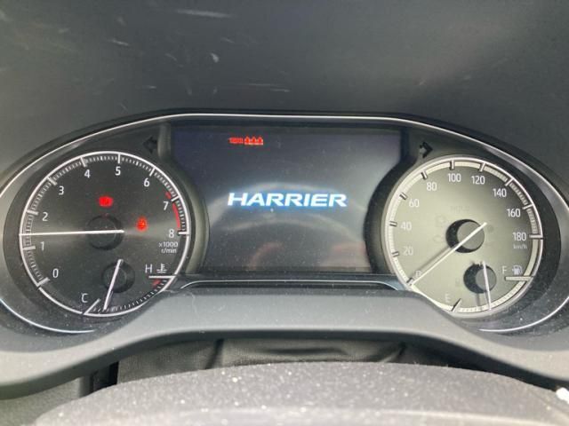 TOYOTA HARRIER 2WD 2021 Image 31
