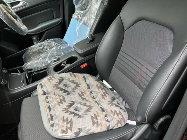 MERCEDES BENZ B CLAS 2017 Image 31