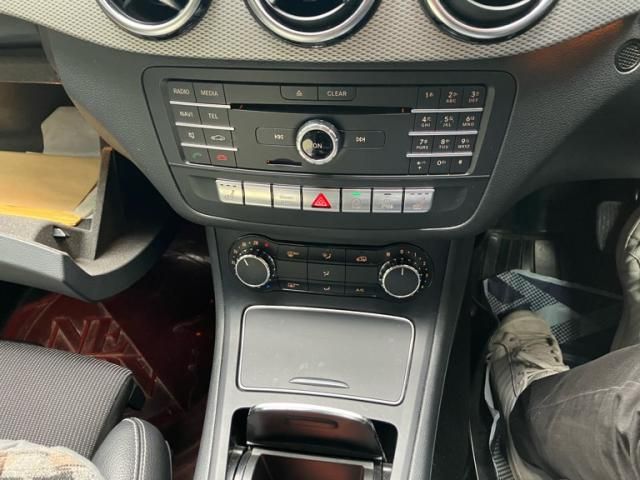 MERCEDES BENZ B CLAS 2017 Image 31