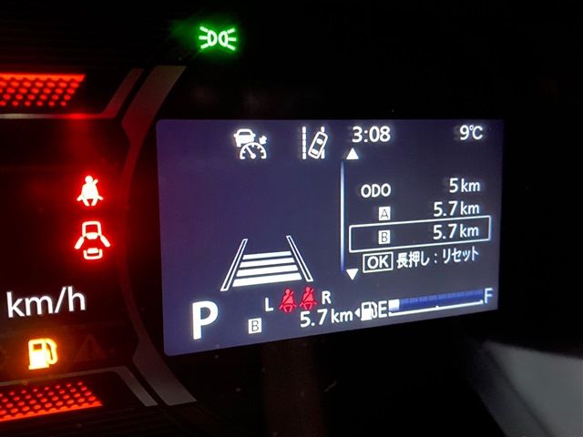 SUZUKI SPACIA GEAR 4WD 2024 Image 31