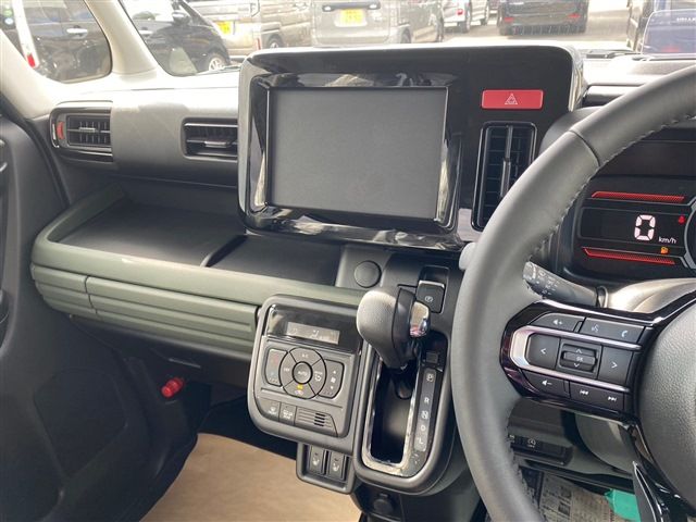 SUZUKI SPACIA GEAR 4WD 2024 Image 31