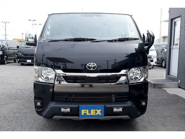 TOYOTA HIACE VAN 2WD 2022 Image 31