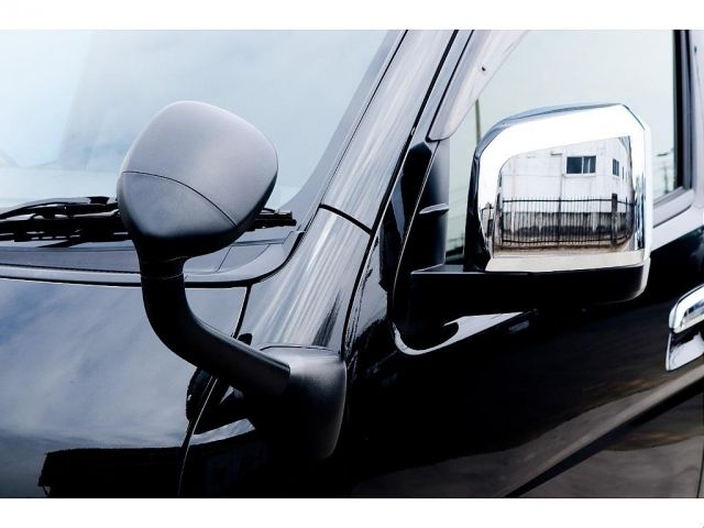 TOYOTA HIACE VAN 2WD 2022 Image 31