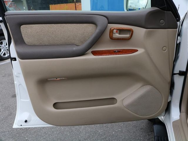 TOYOTA LANDCRUISER WAGON 2005 Image 31