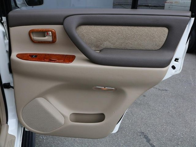 TOYOTA LANDCRUISER WAGON 2005 Image 31