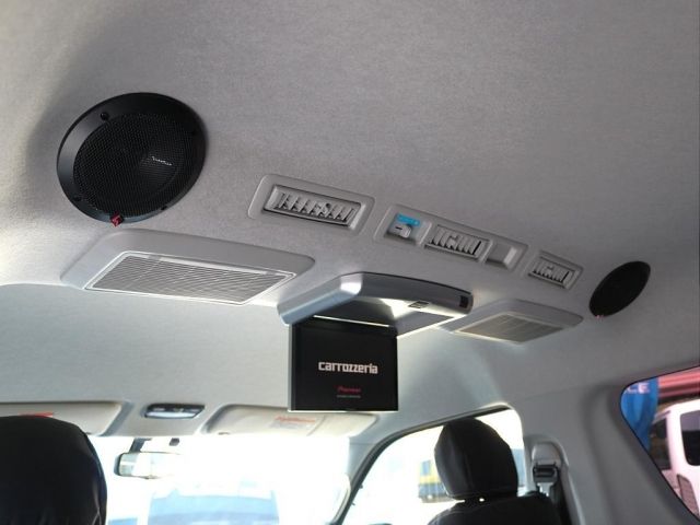 TOYOTA HIACE WAGON 2017 Image 31