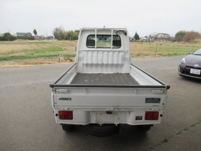 DAIHATSU HIJET DUMP 4WD 1998 Image 31