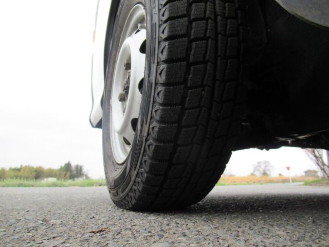 DAIHATSU HIJET DUMP 4WD 1998 Image 31