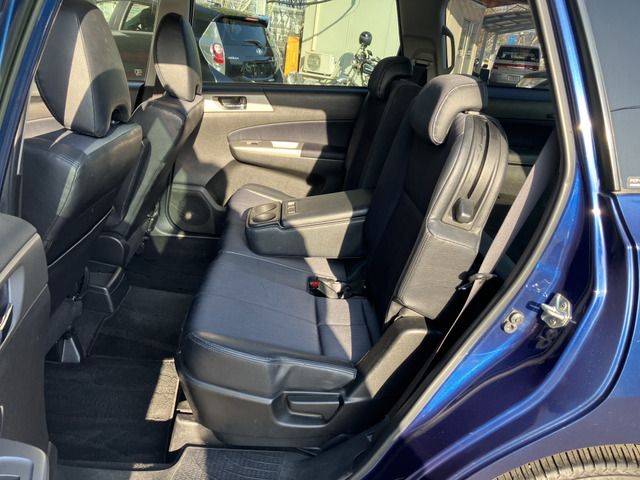 SUBARU EXIGA 4WD 2010 Image 31