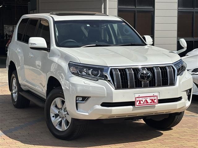 TOYOTA LANDCRUISER PRADO 2023 Image 31