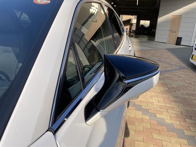 TOYOTA LEXUS UX250H 2023 Image 31