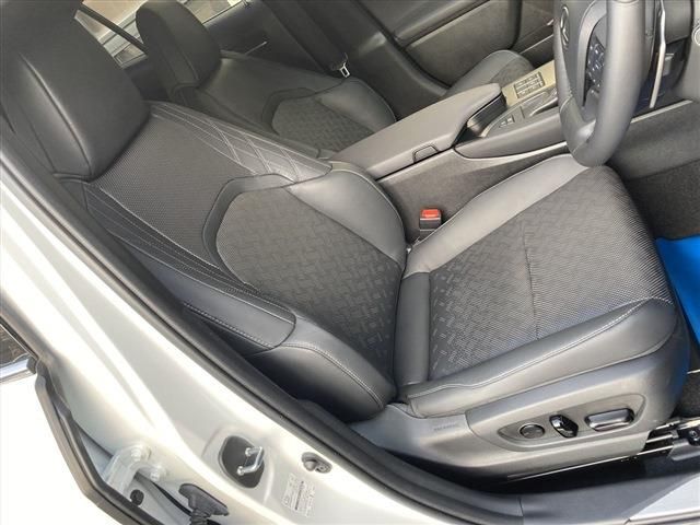 TOYOTA LEXUS UX250H 2023 Image 31