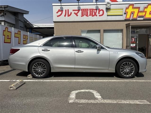 TOYOTA CROWN SEDAN HYBRID 4 2014 Image 31