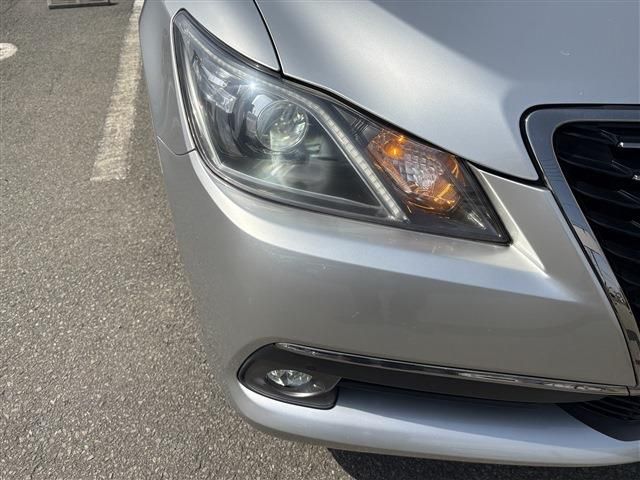 TOYOTA CROWN SEDAN HYBRID 4 2014 Image 31