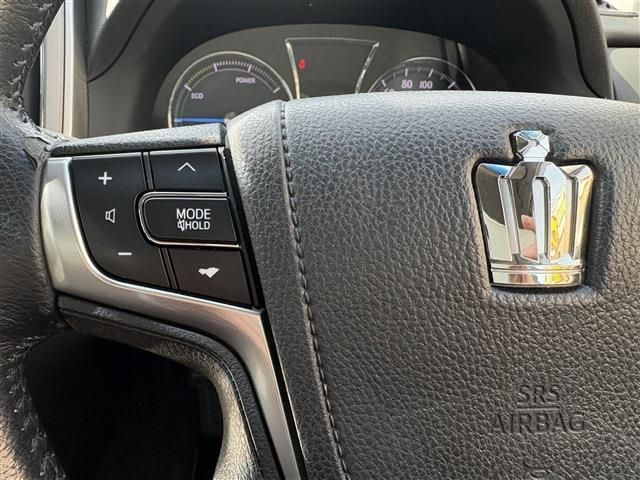 TOYOTA CROWN SEDAN HYBRID 4 2014 Image 31