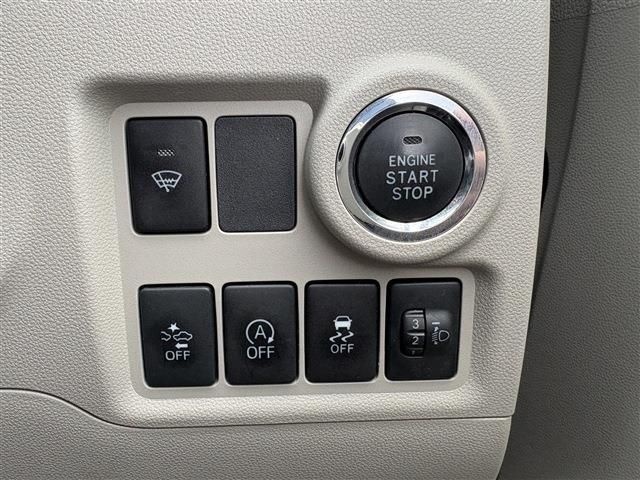 TOYOTA PASSO 4WD 2018 Image 31